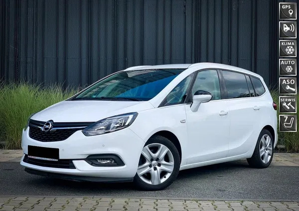 opel Opel Zafira cena 46800 przebieg: 220000, rok produkcji 2018 z Nowe Miasto nad Pilicą